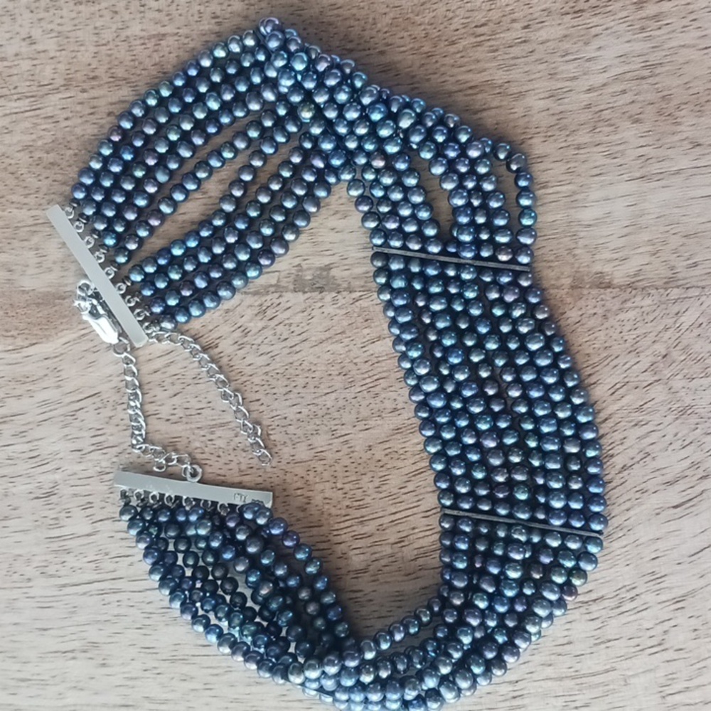 GII Nine Strand Freshwater Pearl Choker with .925 Fittings. Peacock - Picture 4 of 7